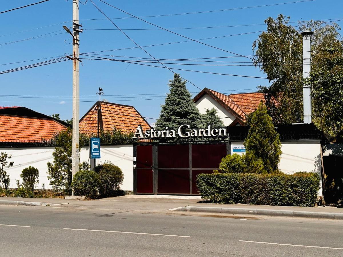 Astoria Garden Hotel Bișkek Exterior foto