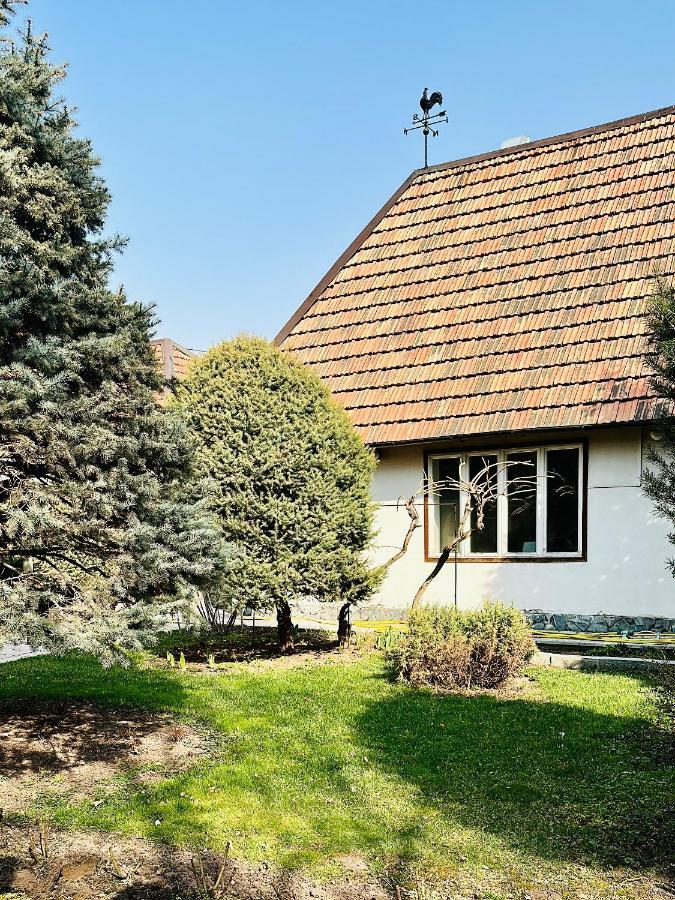 Astoria Garden Hotel Bișkek Exterior foto